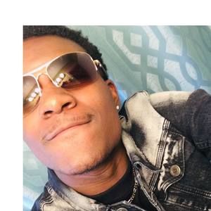 Meet your Posher, Martinez